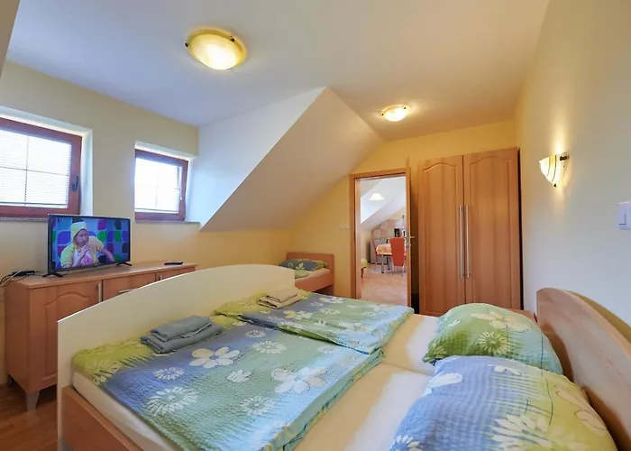 Vakantieboerderij Tourist Farm Kolar *